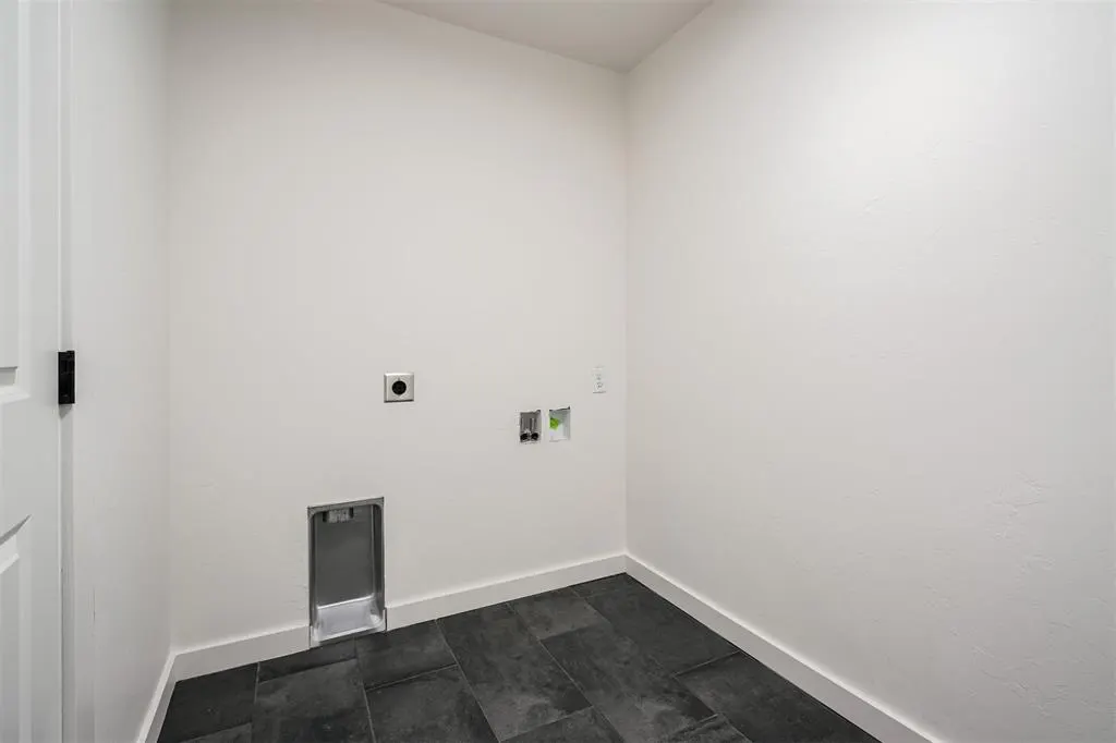 Photo 13 — 224 NW 122nd Street A, Oklahoma City, OK 73114