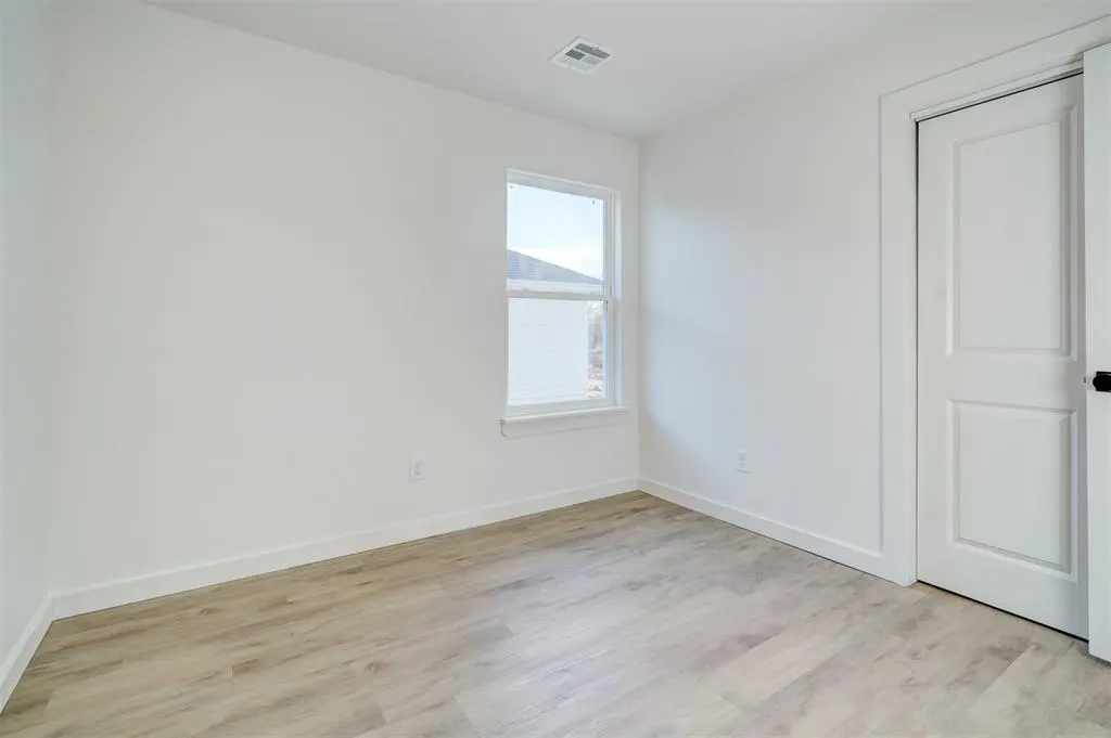 Photo 15 — 224 NW 122nd Street A, Oklahoma City, OK 73114