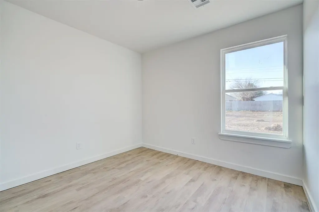 Photo 20 — 224 NW 122nd Street A, Oklahoma City, OK 73114