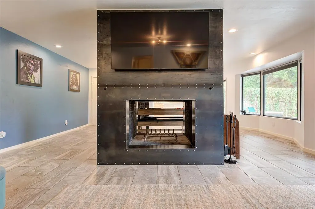 Photo 8 — 217 NW 40th Street, Oklahoma City, OK 73118