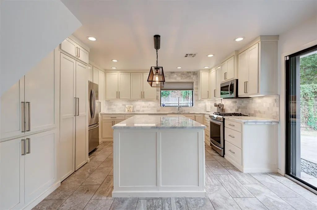 Photo 15 — 217 NW 40th Street, Oklahoma City, OK 73118