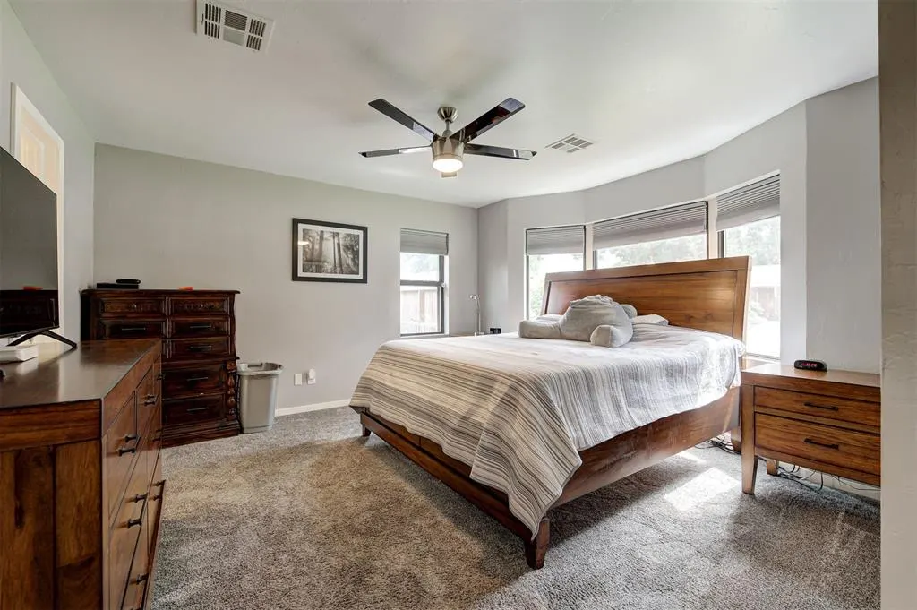 Photo 23 — 217 NW 40th Street, Oklahoma City, OK 73118