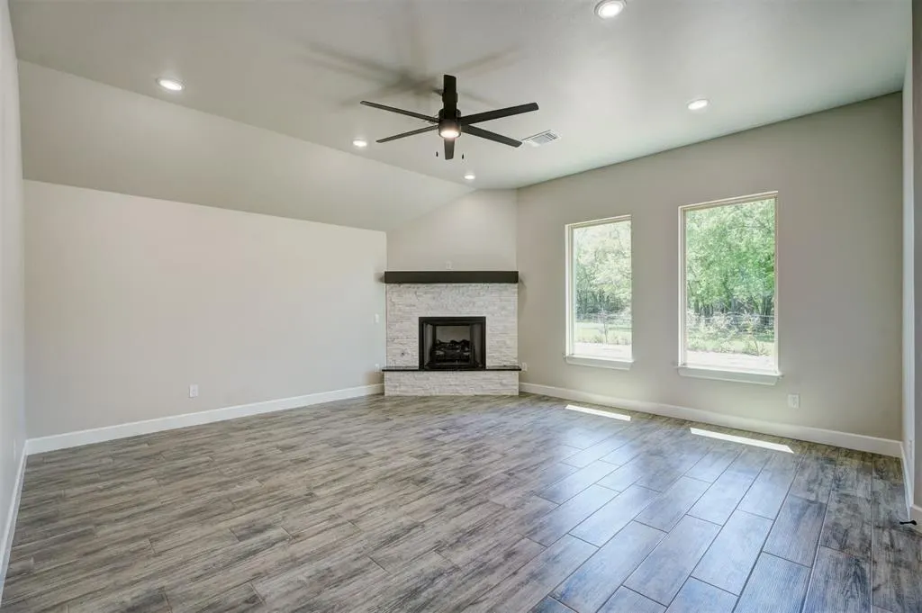 Photo 4 — 3014 Hollow Crest Lane, Norman, OK 73071