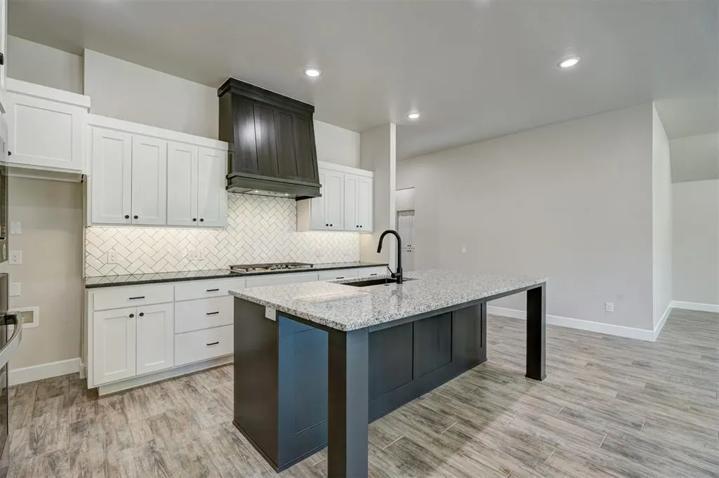 Photo 12 — 3014 Hollow Crest Lane, Norman, OK 73071