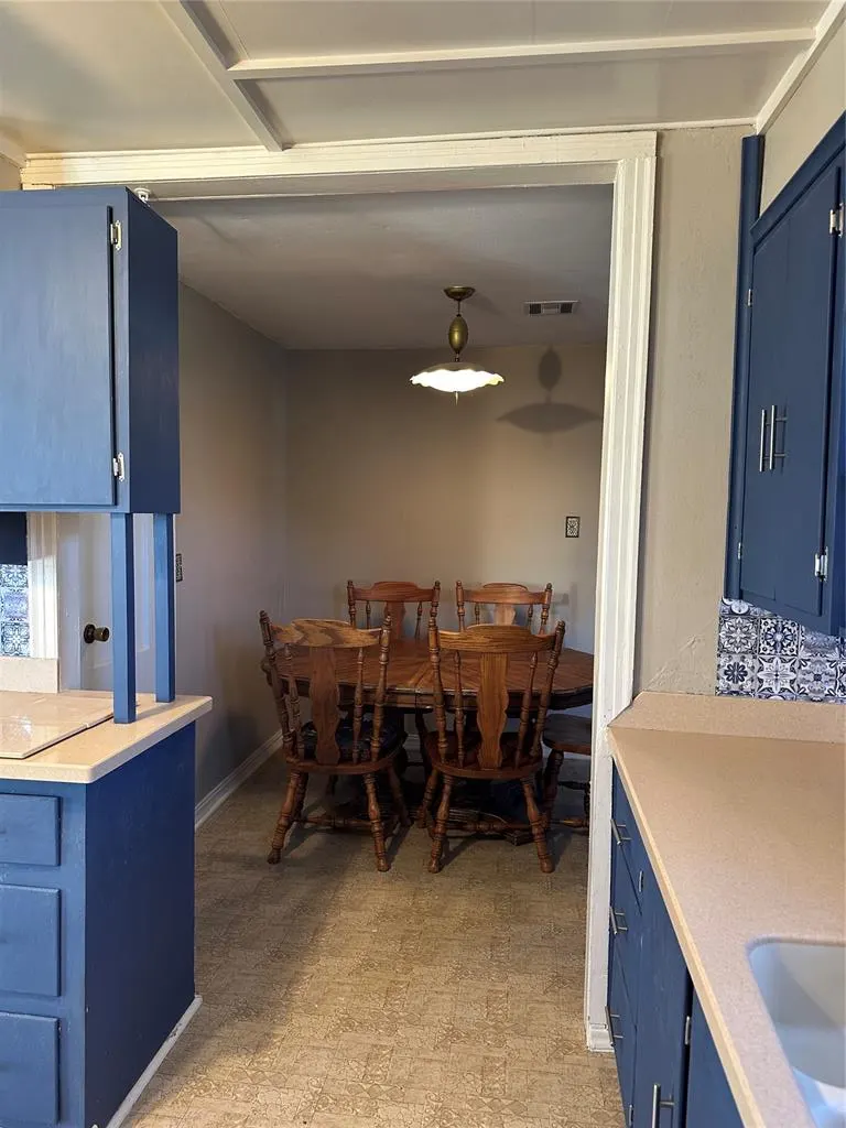 Photo 13 — 302 Fourth Street, Maysville, OK 73057
