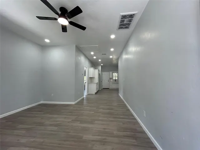 Photo 7 — 304 N Tucker Avenue, Shawnee, OK 74801