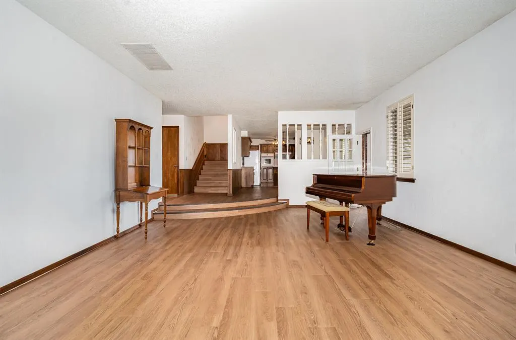 Photo 10 — 4124 NW 56th Street, Oklahoma City, OK 73112