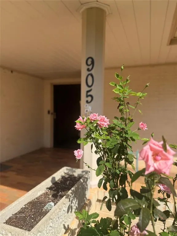 Photo 4 — 905 SW 8th Street, Anadarko, OK 73005