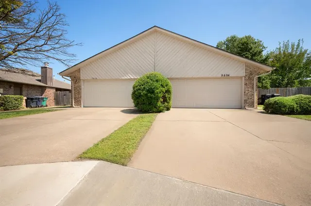 Front exterior — 9606 Berkley Court, Oklahoma City, OK 73162