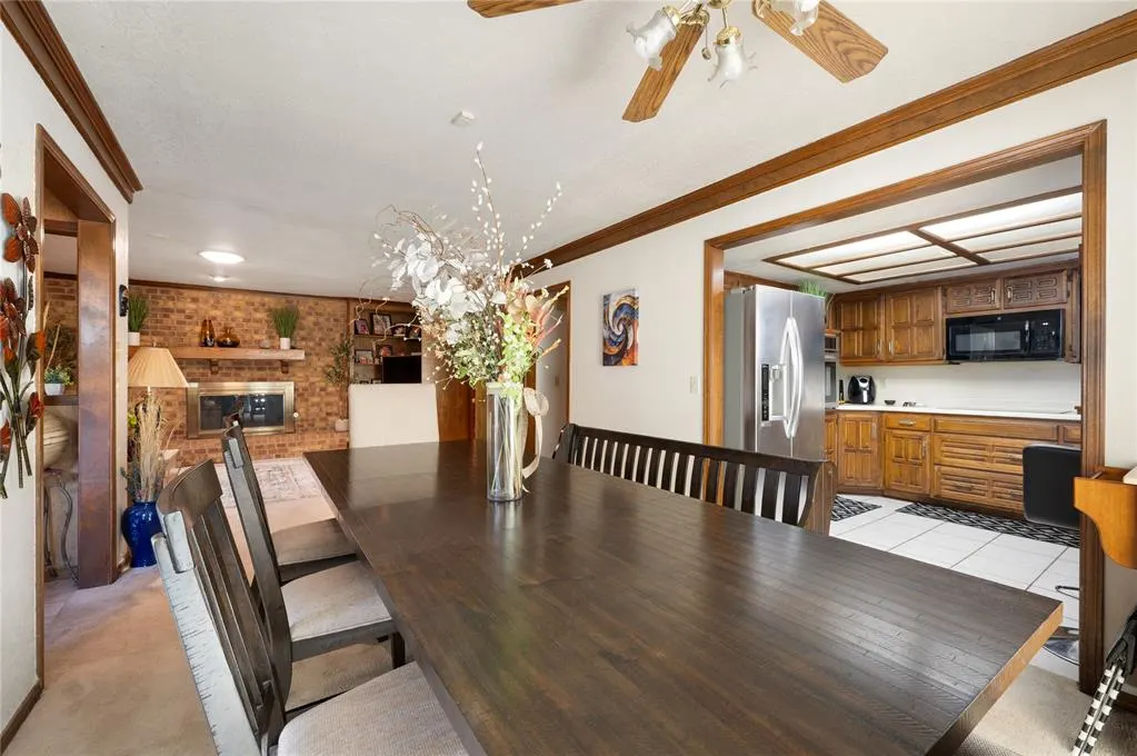 Photo 9 — 9606 Berkley Court, Oklahoma City, OK 73162