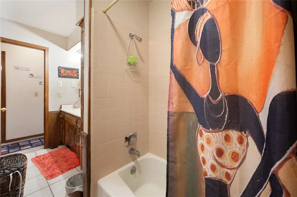 Photo 20 — 9606 Berkley Court, Oklahoma City, OK 73162