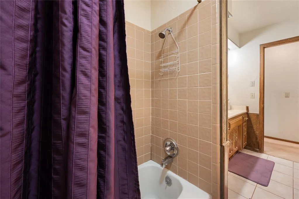 Photo 39 — 9606 Berkley Court, Oklahoma City, OK 73162