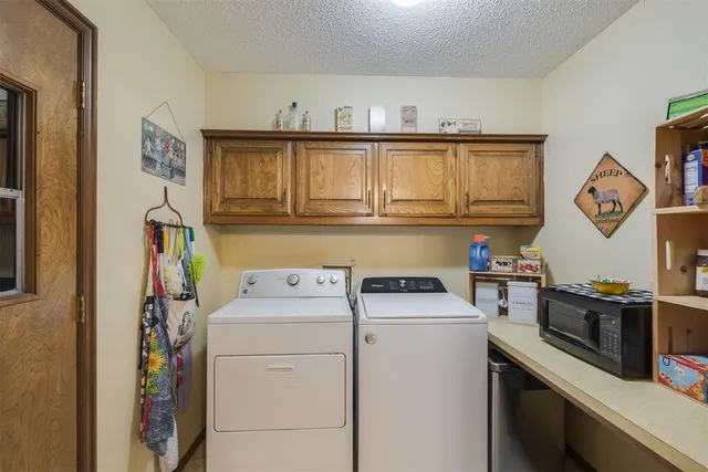 Photo 7 — 2525 SW 93rd Street, Oklahoma City, OK 73159