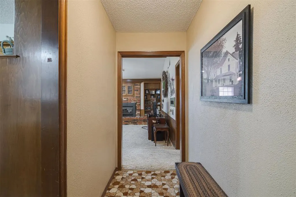 Photo 8 — 2525 SW 93rd Street, Oklahoma City, OK 73159