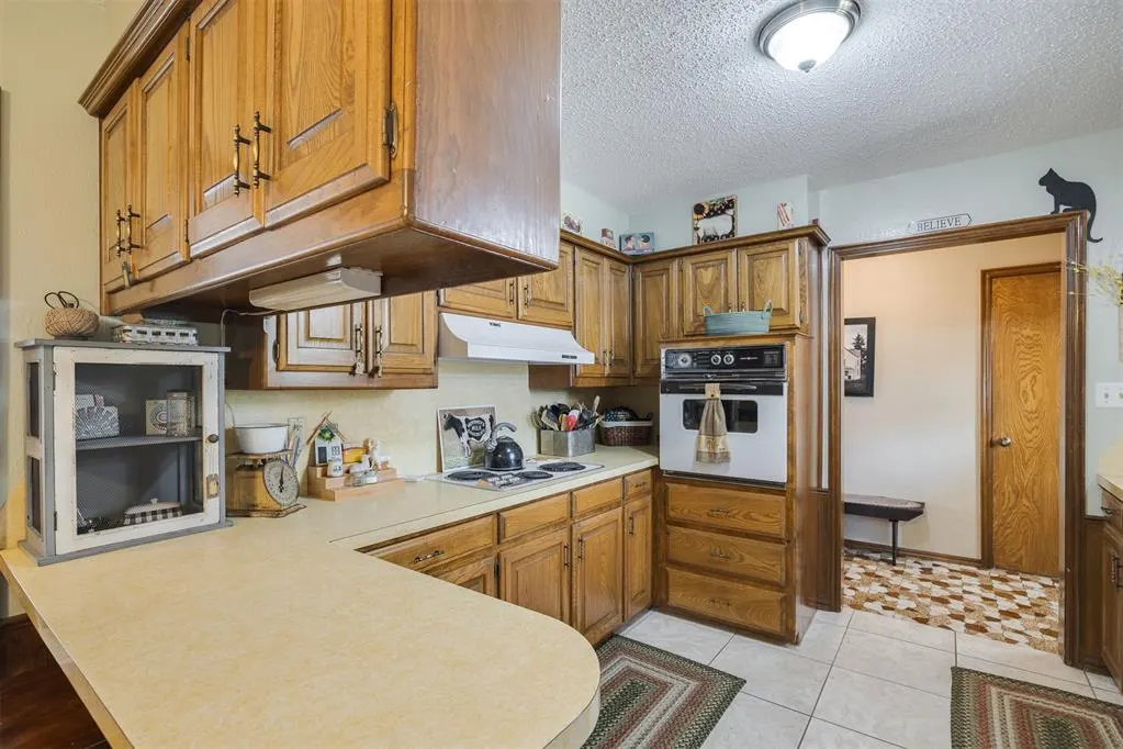 Photo 19 — 2525 SW 93rd Street, Oklahoma City, OK 73159