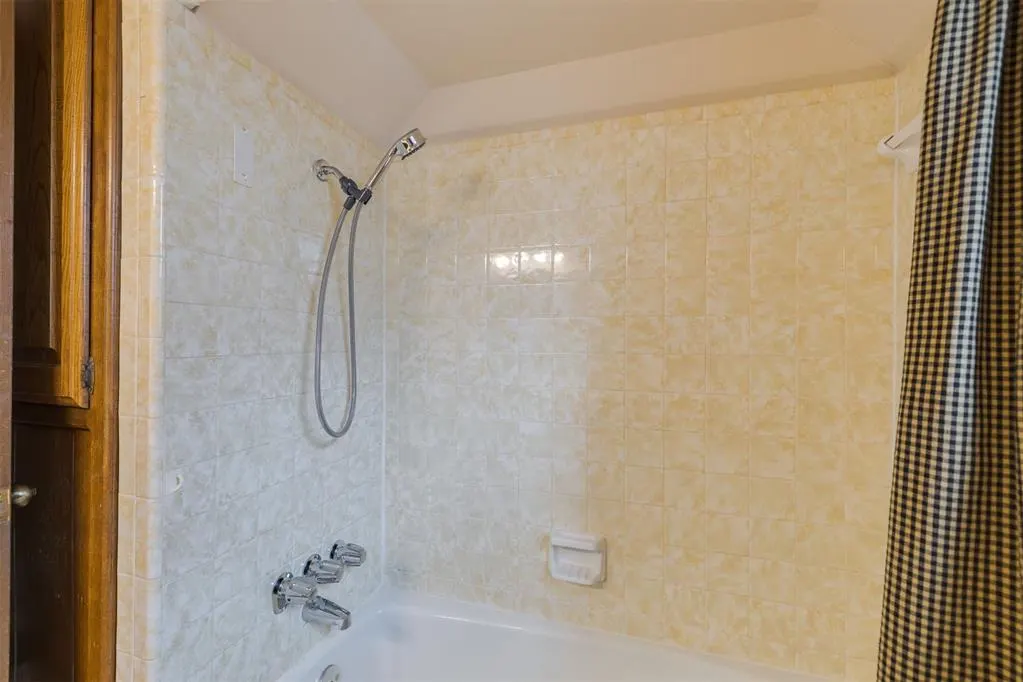 Photo 33 — 2525 SW 93rd Street, Oklahoma City, OK 73159