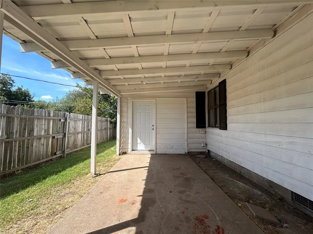 Photo 18 — 3729 N Maney Street, Oklahoma City, OK 73112
