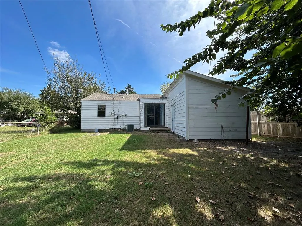 Photo 19 — 3729 N Maney Street, Oklahoma City, OK 73112