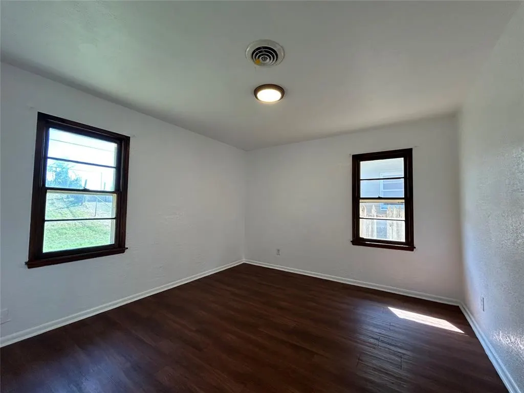 Photo 16 — 3208 N Warren Avenue, Oklahoma City, OK 73112