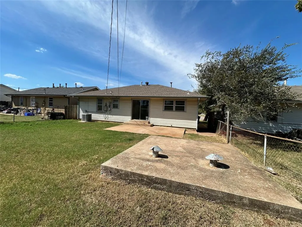 Photo 25 — 3208 N Warren Avenue, Oklahoma City, OK 73112
