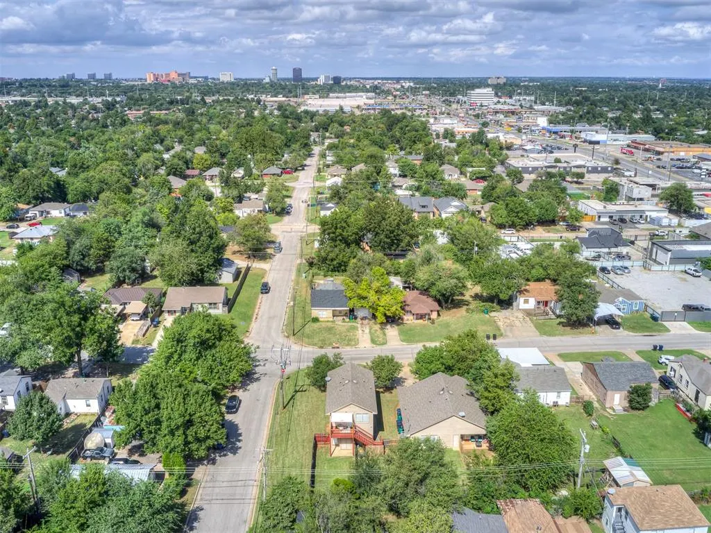 Photo 13 — 2944 NW 30th Street, Oklahoma City, OK 73112