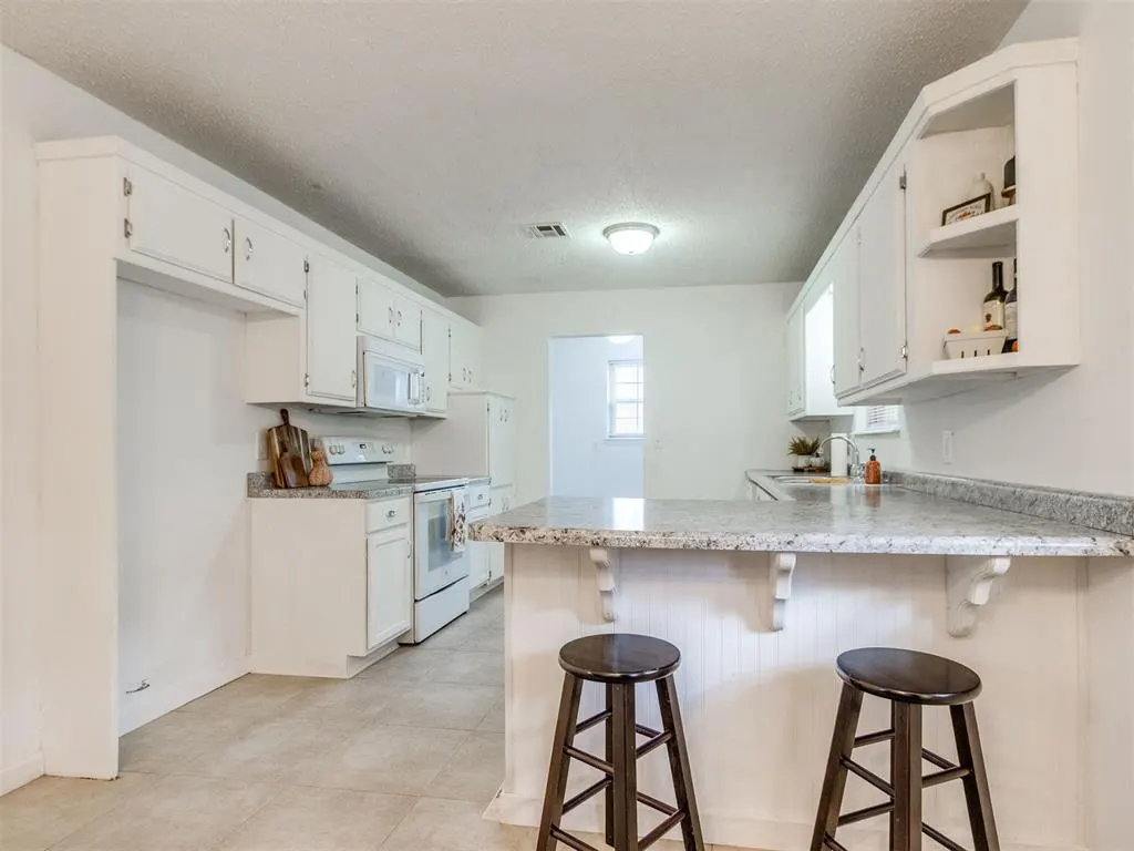 Photo 13 — 17091 Winding Creek Drive, Newalla, OK 74857