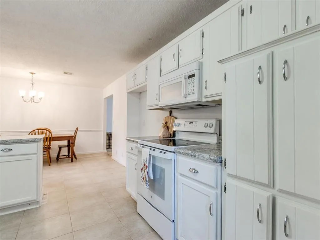 Photo 17 — 17091 Winding Creek Drive, Newalla, OK 74857