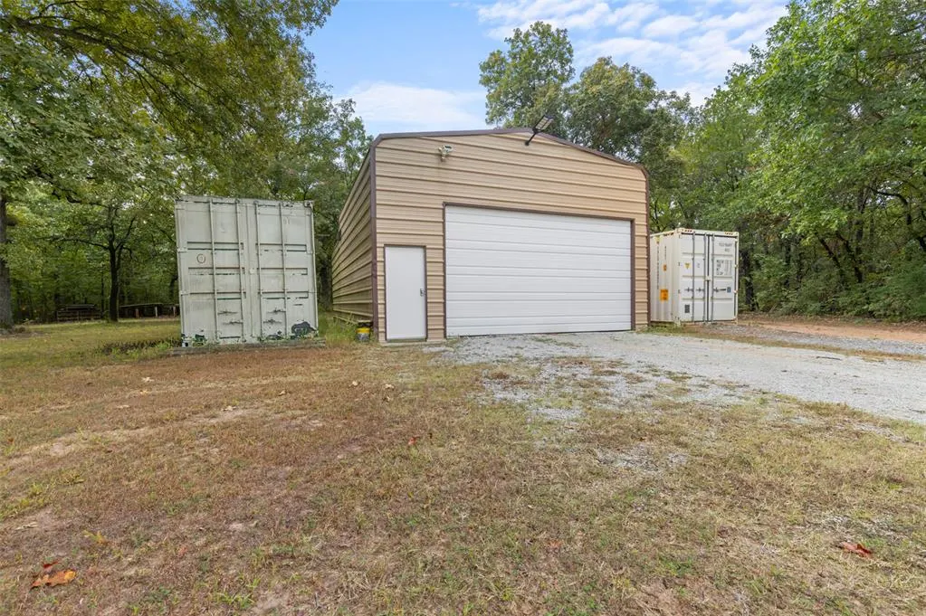 Photo 37 — 103163 N 3820 Road, Okemah, OK 74859