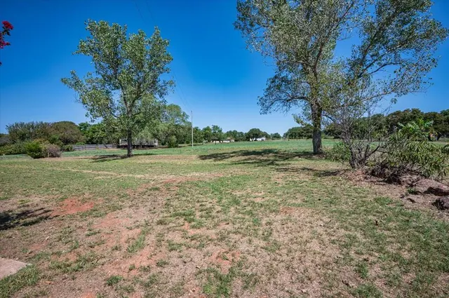 Photo 4 — 10486 208th Street, Blanchard, OK 73010