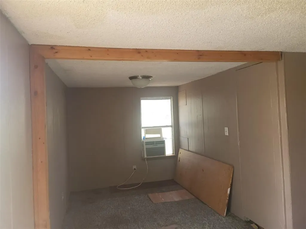 Photo 15 — 10486 208th Street, Blanchard, OK 73010