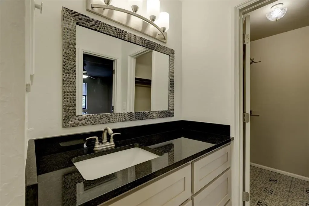 Photo 31 — 2525 NW 62nd Street 103, Oklahoma City, OK 73112