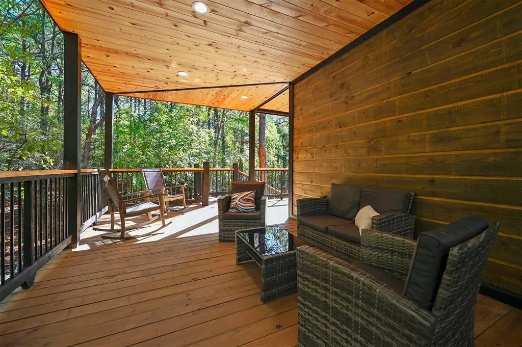 Photo 4 — 499 Hiddenwater Road, Broken Bow, OK 74728