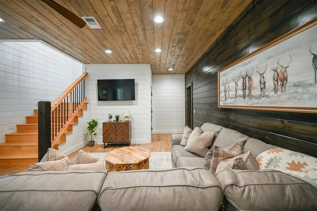 Photo 36 — 499 Hiddenwater Road, Broken Bow, OK 74728
