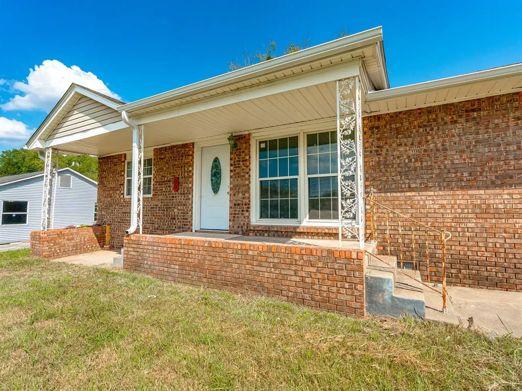 Photo 5 — 1024 Hillside Drive, Ada, OK 74820