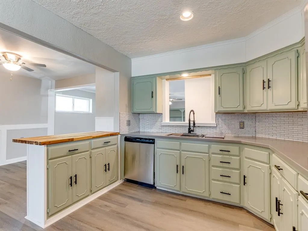 Photo 16 — 1024 Hillside Drive, Ada, OK 74820