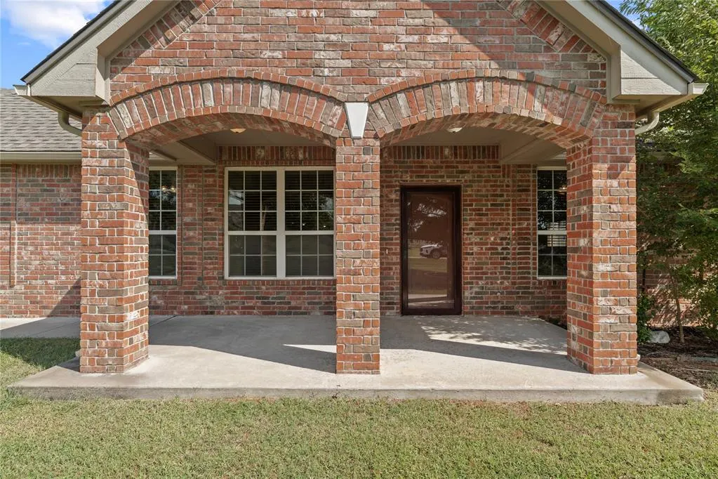 Photo 6 — 979 Sunflower Drive, Tuttle, OK 73089