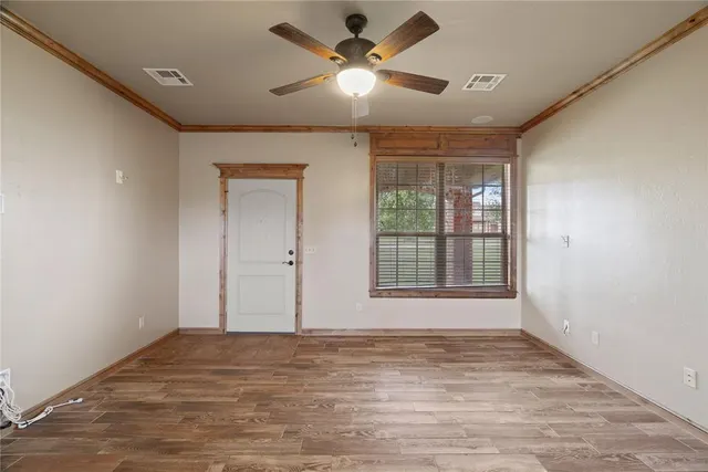 Photo 7 — 979 Sunflower Drive, Tuttle, OK 73089