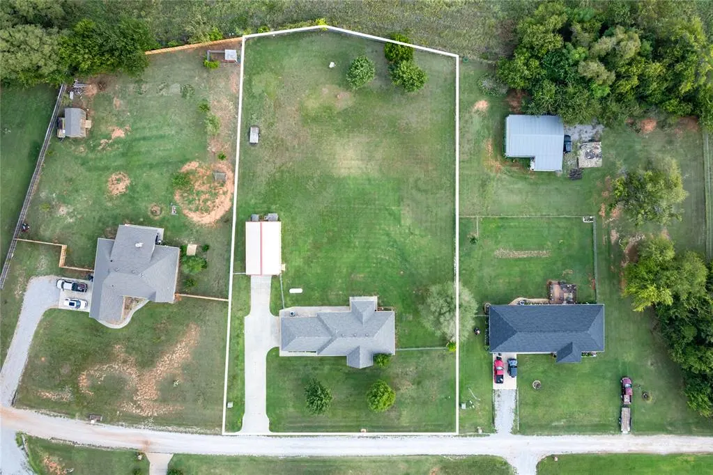 Photo 32 — 979 Sunflower Drive, Tuttle, OK 73089