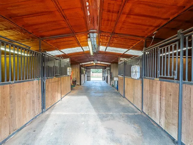 Photo 3 — 12951 N County Road 3250, Pauls Valley, OK 73075