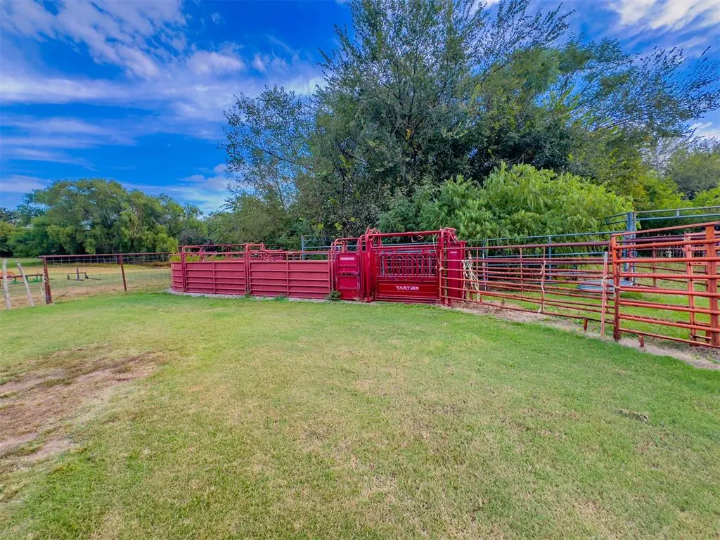 Photo 19 — 12951 N County Road 3250, Pauls Valley, OK 73075