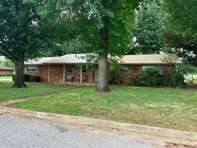 Front exterior — 3008 S Shady Lane Drive, Anadarko, OK 73005