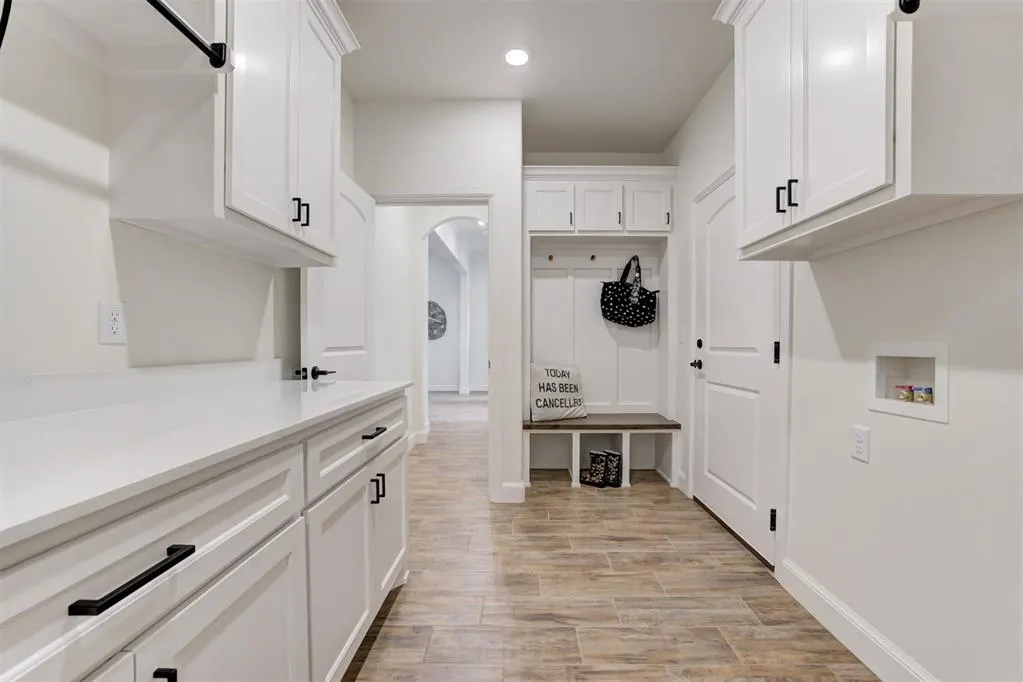 Photo 40 — 6760 Lakeview Court, Cashion, OK 73016