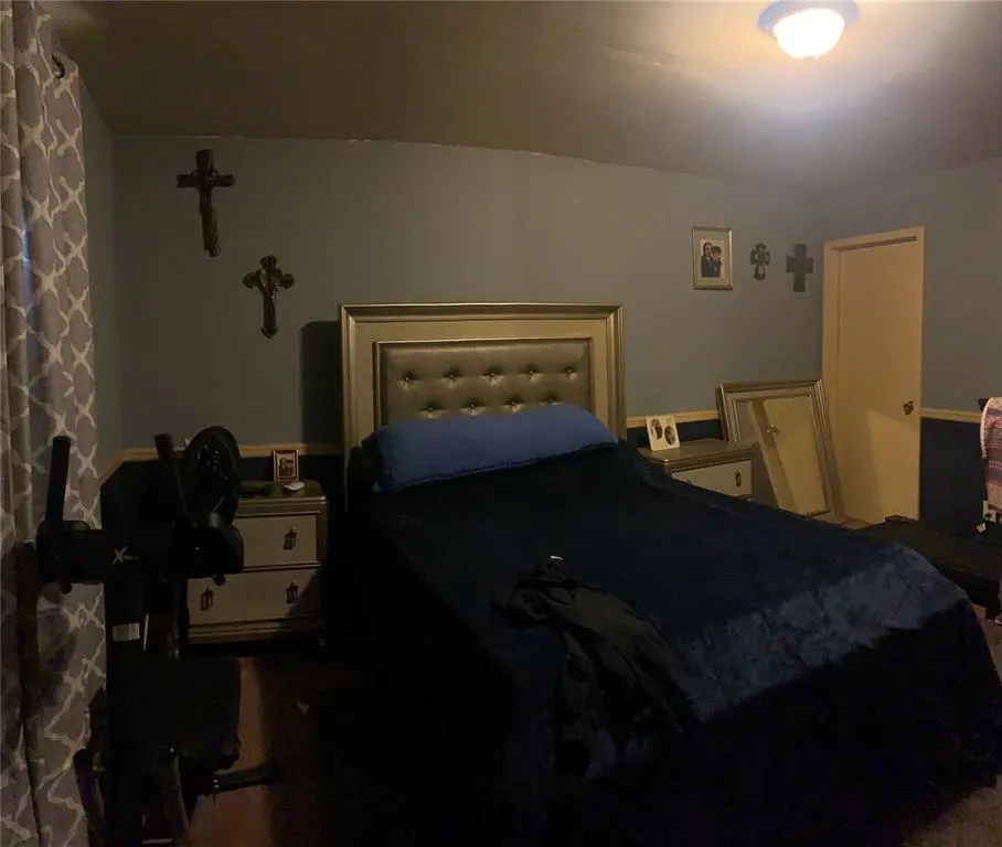 Photo 4 — 421 N Division Street, Hydro, OK 73038