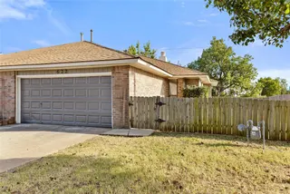 Sold home at 622 Peppertree Lane