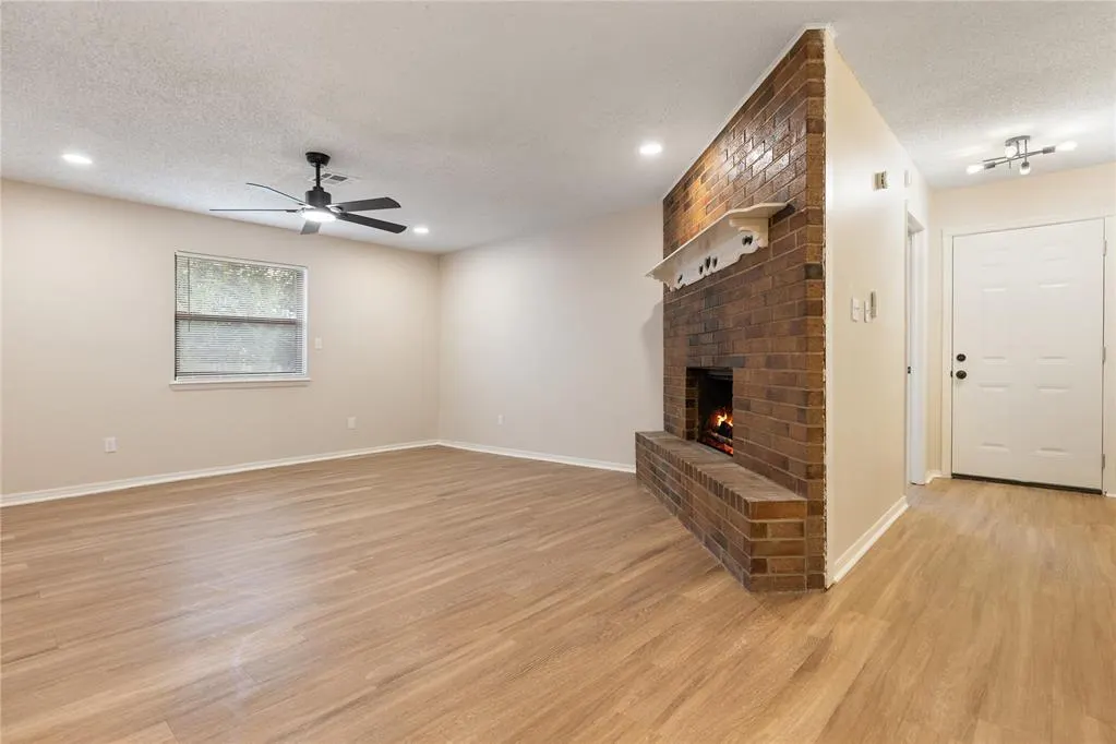 Photo 15 — 622 Peppertree Lane, Midwest City, OK 73110