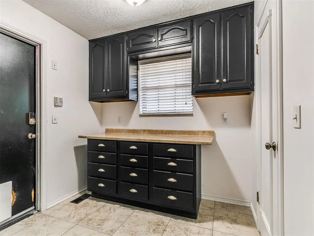 Photo 34 — 10024 Henderson Drive, Oklahoma City, OK 73139