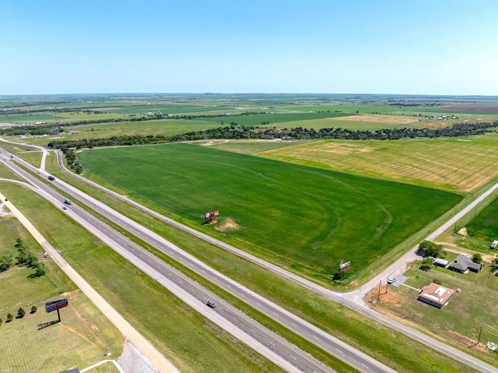 Photo 3 — County Rd 1022, Hydro, OK 73048