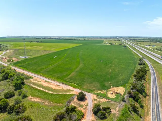 Photo 5 — County Rd 1022, Hydro, OK 73048
