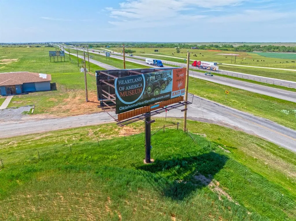 Photo 11 — County Rd 1022, Hydro, OK 73048