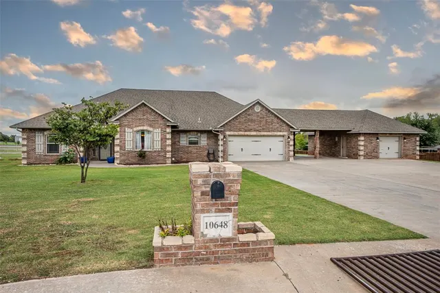 Photo 2 — 10648 280th Street, Blanchard, OK 73010